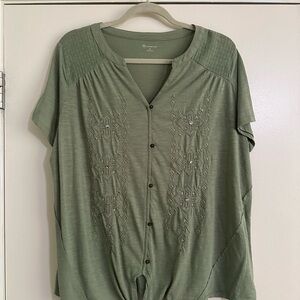 New Directions Olive Embroidered Button Down Shirt